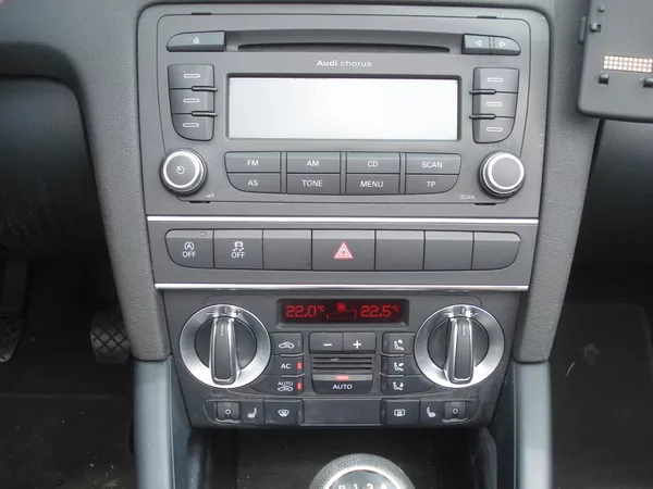 Audi A3 1.6 TDI - foto 10