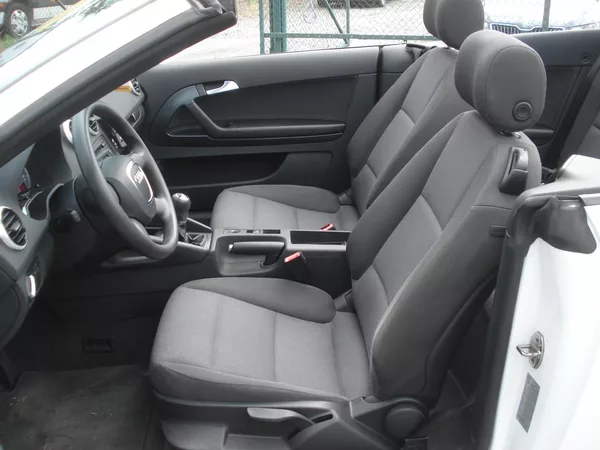 Audi A3 1.6 TDI - foto 8