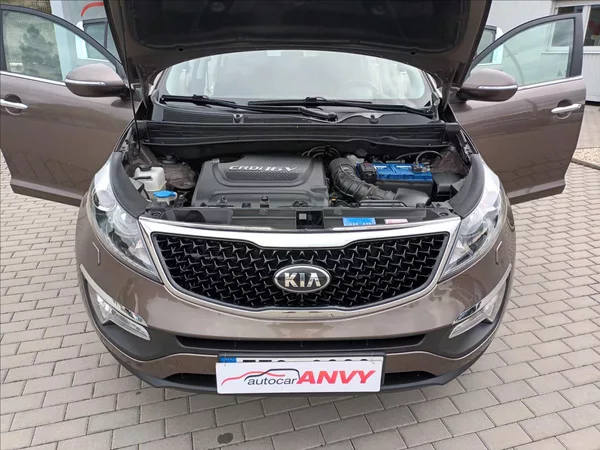 Kia Sportage 2,0 CRDI,135KW,4X4,ČR,1MAJ,XEN - foto 26