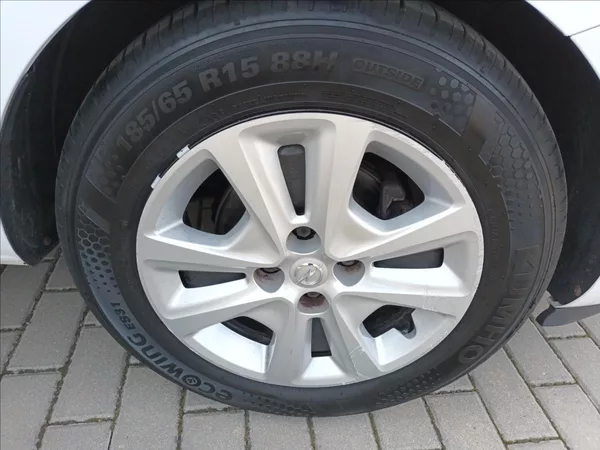 Opel Corsa 1,2 i,51KW,KLIMA,PO SERVISU, - foto 23