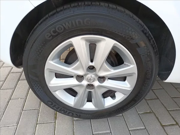 Opel Corsa 1,2 i,51KW,KLIMA,PO SERVISU, - foto 24