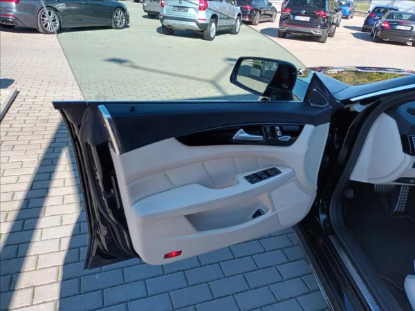 Mercedes-Benz CLS 3,0 350d,4Matic,190kw,ČR,1MAJ, - foto 15