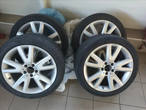 Mercedes-Benz CLS 3,0 350d,4Matic,190kw,ČR,1MAJ, - foto 42