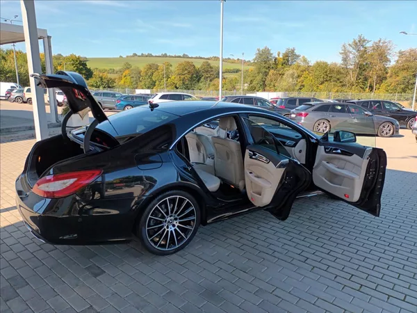 Mercedes-Benz CLS 3,0 350d,4Matic,190kw,ČR,1MAJ, - foto 9