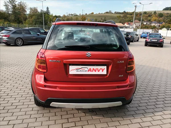 Suzuki SX4 1,6 VVT,88KW,4X4,KLIMA,VÝHŘEV - foto 6