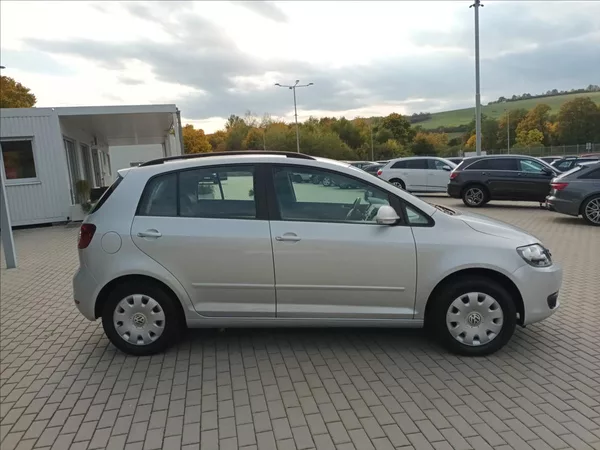 Volkswagen Golf Plus 1,6 MPI,75KW,SERVIS, - foto 4