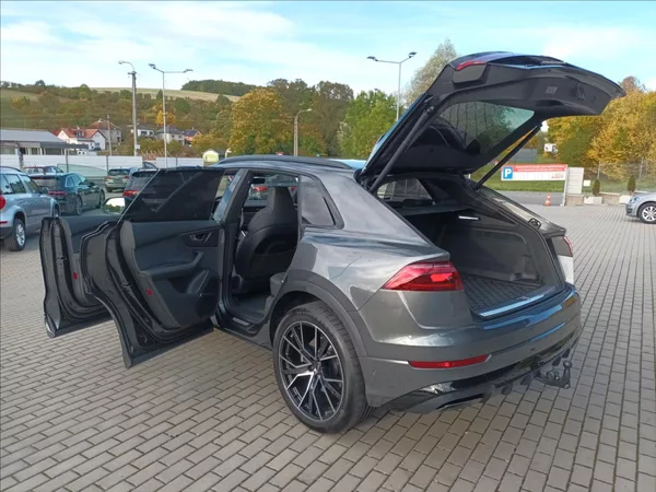 Audi Q8 3,0 TDI,210KW,S-line,ČR 1MAJ, - foto 10
