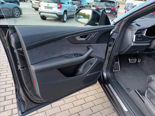 Audi Q8 3,0 TDI,210KW,S-line,ČR 1MAJ, - foto 15