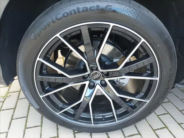 Audi Q8 3,0 TDI,210KW,S-line,ČR 1MAJ, - foto 26