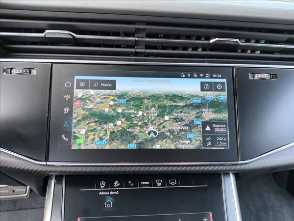Audi Q8 3,0 TDI,210KW,S-line,ČR 1MAJ, - foto 32