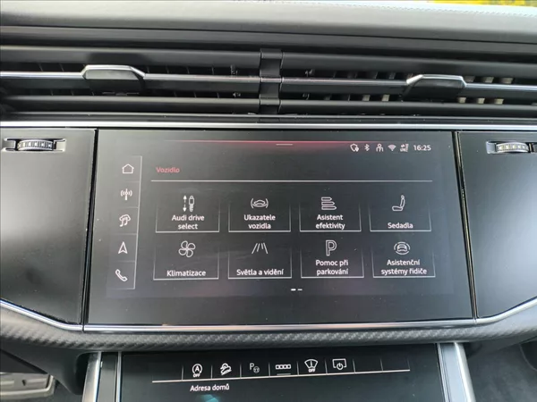 Audi Q8 3,0 TDI,210KW,S-line,ČR 1MAJ, - foto 33