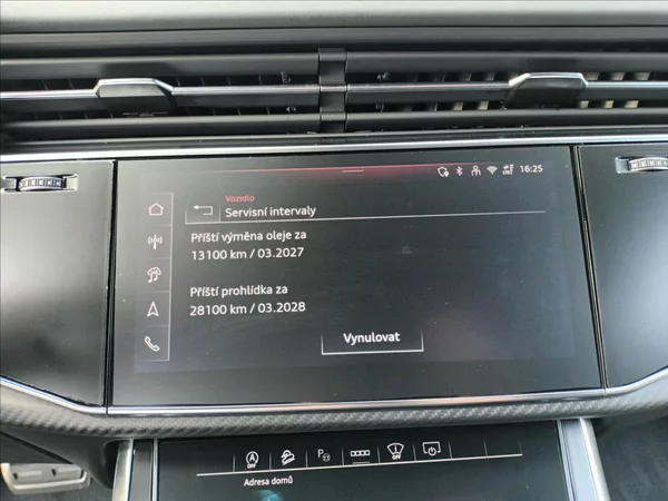 Audi Q8 3,0 TDI,210KW,S-line,ČR 1MAJ, - foto 36