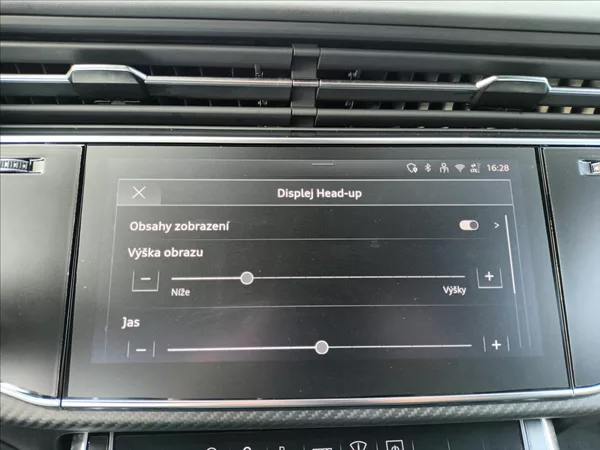 Audi Q8 3,0 TDI,210KW,S-line,ČR 1MAJ, - foto 43