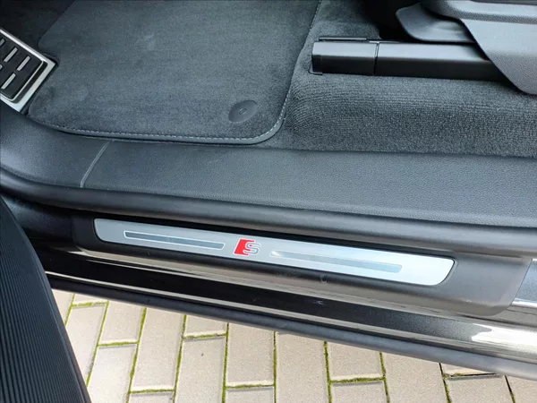 Audi Q8 3,0 TDI,210KW,S-line,ČR 1MAJ, - foto 49