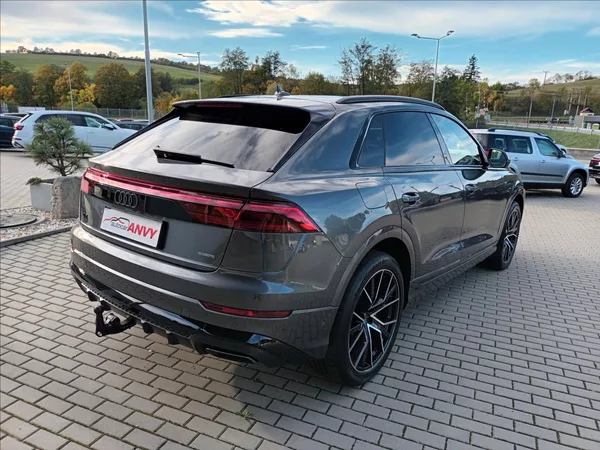 Audi Q8 3,0 TDI,210KW,S-line,ČR 1MAJ, - foto 5