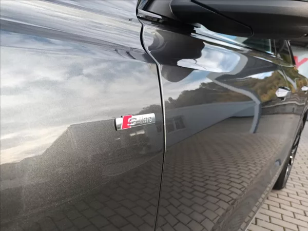 Audi Q8 3,0 TDI,210KW,S-line,ČR 1MAJ, - foto 50