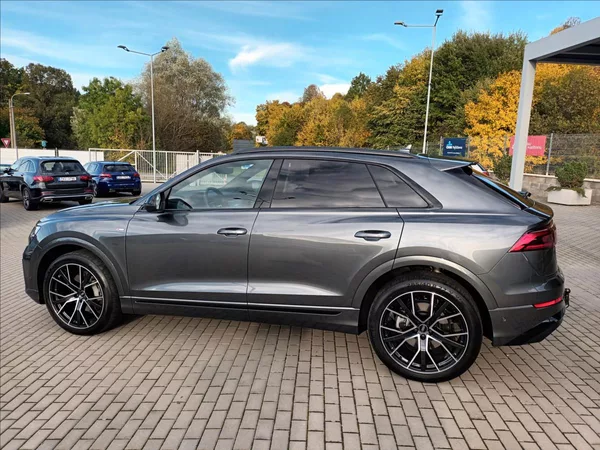 Audi Q8 3,0 TDI,210KW,S-line,ČR 1MAJ, - foto 8
