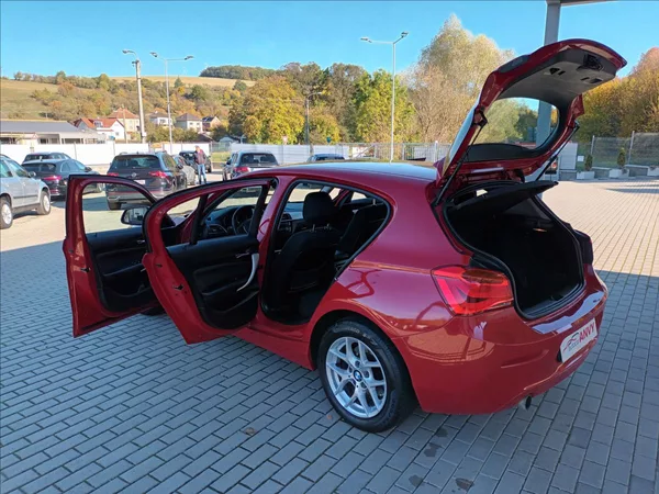 BMW Řada 1 1,5 118i,100kw,ČR,AT, - foto 10