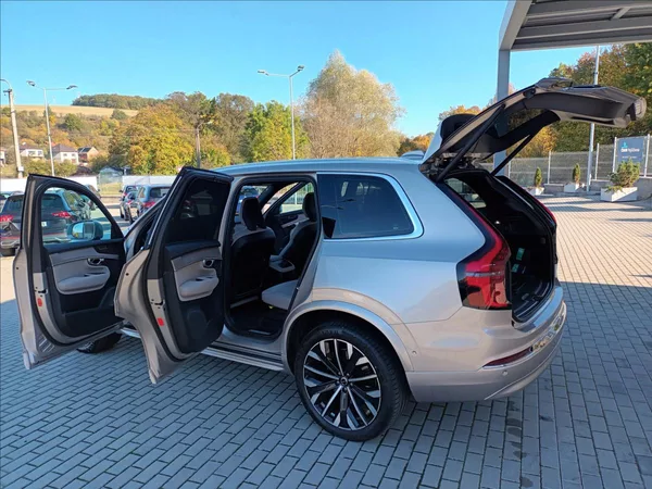 Volvo XC90 2,0 B5,BRIGHT PLUS,ČR,POLESTAR - foto 10