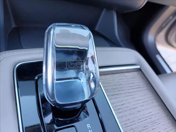 Volvo XC90 2,0 B5,BRIGHT PLUS,ČR,POLESTAR - foto 26