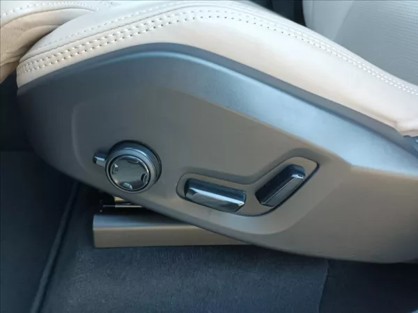 Volvo XC90 2,0 B5,BRIGHT PLUS,ČR,POLESTAR - foto 33