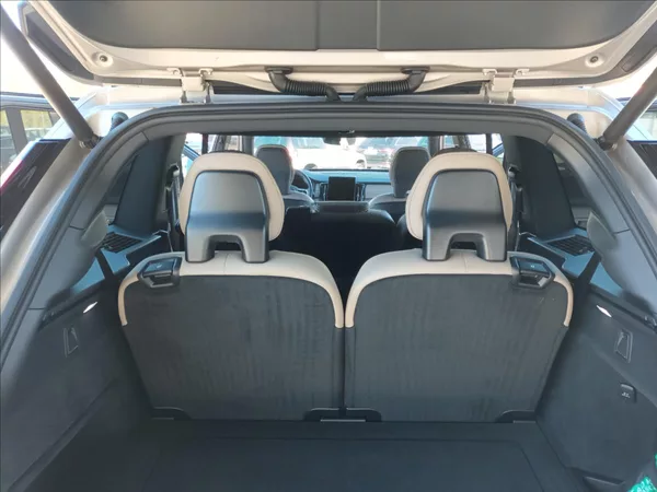 Volvo XC90 2,0 B5,BRIGHT PLUS,ČR,POLESTAR - foto 36