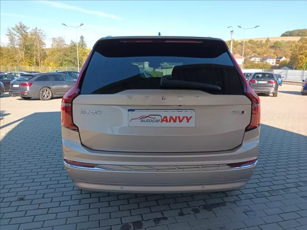 Volvo XC90 2,0 B5,BRIGHT PLUS,ČR,POLESTAR - foto 6