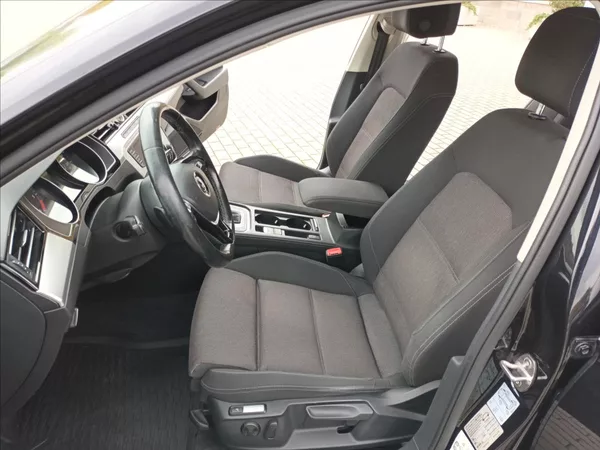Volkswagen Passat 2,0 TDI,110KW,RADAR,LED, - foto 14