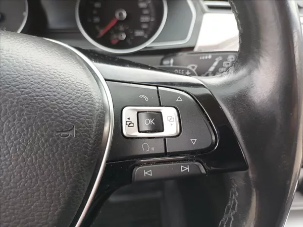 Volkswagen Passat 2,0 TDI,110KW,RADAR,LED, - foto 28