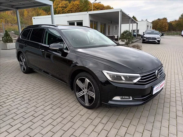 Volkswagen Passat 2,0 TDI,110KW,RADAR,LED, - foto 3