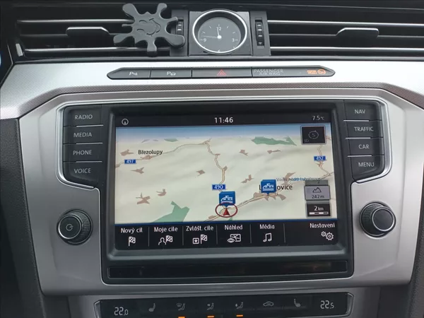 Volkswagen Passat 2,0 TDI,110KW,RADAR,LED, - foto 32