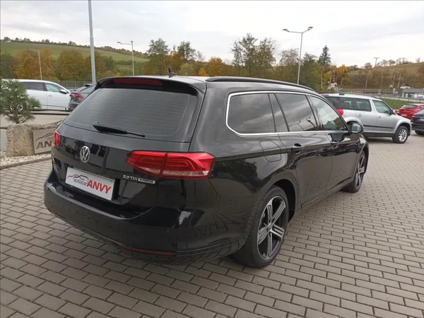 Volkswagen Passat 2,0 TDI,110KW,RADAR,LED, - foto 5