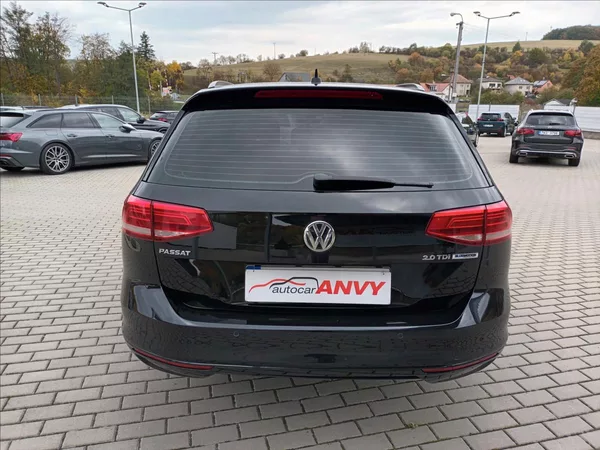 Volkswagen Passat 2,0 TDI,110KW,RADAR,LED, - foto 6