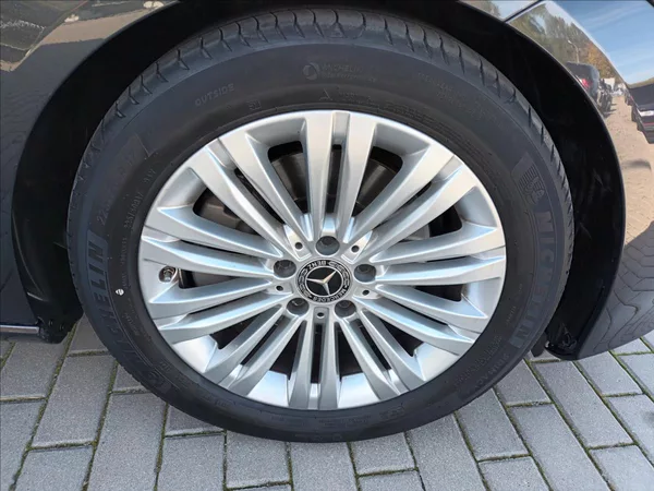 Mercedes-Benz Třídy C 2,0 220d,147kW,ČR,NAVI,360, - foto 22