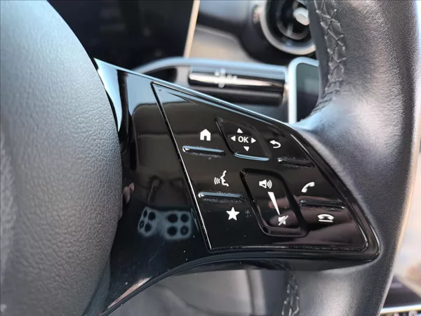 Mercedes-Benz Třídy C 2,0 220d,147kW,ČR,NAVI,360, - foto 27