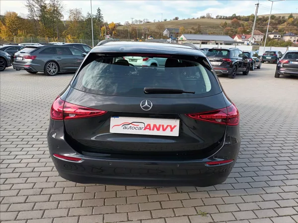 Mercedes-Benz Třídy C 2,0 220d,147kW,ČR,NAVI,360, - foto 6