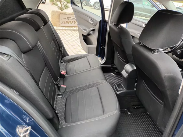 Škoda Fabia 1,0 TSI,81KW,DIGIKLIMA,TEMPOMA - foto 19