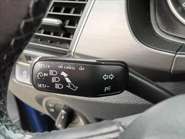 Škoda Fabia 1,0 TSI,81KW,DIGIKLIMA,TEMPOMA - foto 26