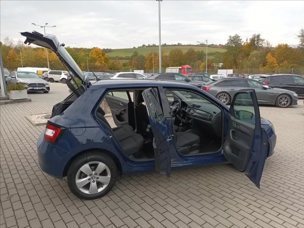 Škoda Fabia 1,0 TSI,81KW,DIGIKLIMA,TEMPOMA - foto 9