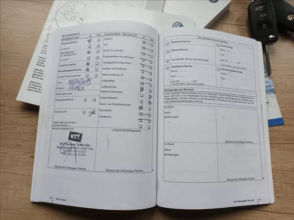 Volkswagen Touran 1,4 TSI,SERVIS,TAŽNÉ,VÝHŘEV - foto 38