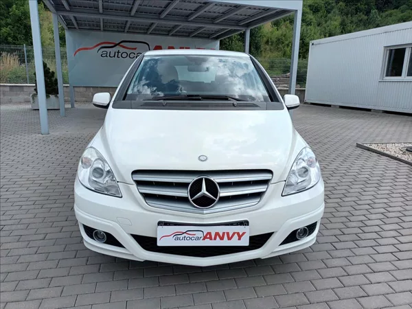 Mercedes-Benz Třídy B 2,0 i,B 200,100kw,TAŽNÉ,VÝHŘEV - foto 2