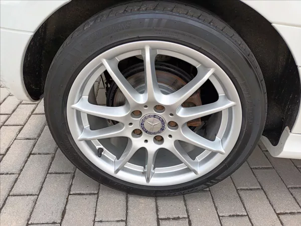Mercedes-Benz Třídy B 2,0 i,B 200,100kw,TAŽNÉ,VÝHŘEV - foto 26