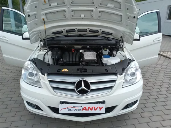 Mercedes-Benz Třídy B 2,0 i,B 200,100kw,TAŽNÉ,VÝHŘEV - foto 27
