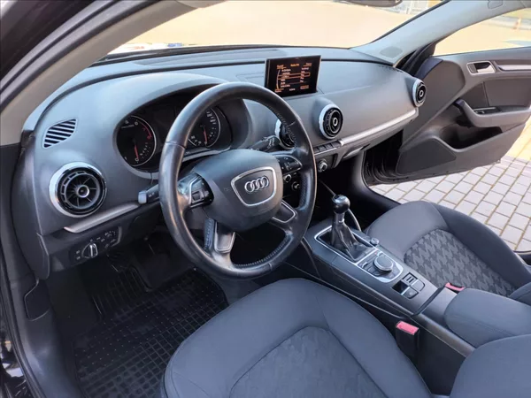 Audi A3 1,2 TFSI,77KW,KLIMA,PARKING - foto 15