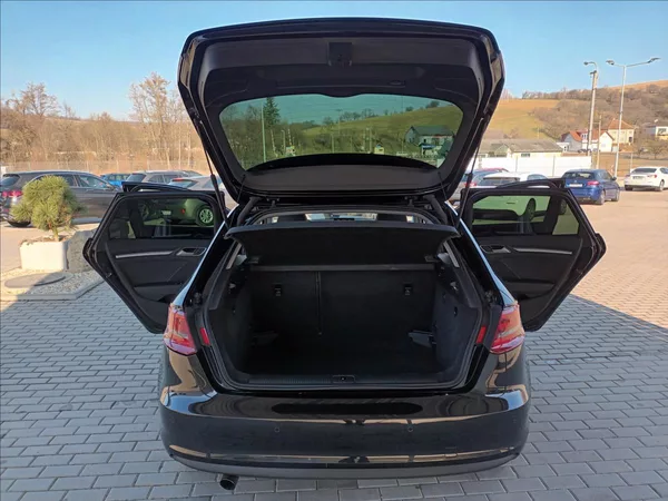 Audi A3 1,2 TFSI,77KW,KLIMA,PARKING - foto 18