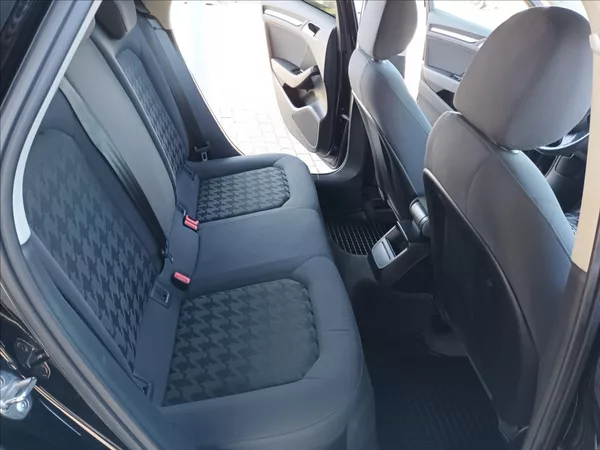 Audi A3 1,2 TFSI,77KW,KLIMA,PARKING - foto 21