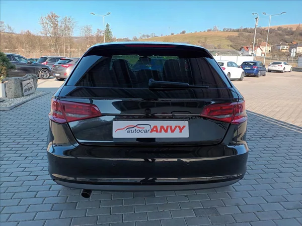 Audi A3 1,2 TFSI,77KW,KLIMA,PARKING - foto 6