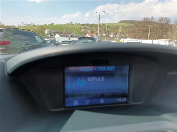 Ford Grand C-MAX 2,0 TDCI,103KW,NAVI,SERVIS, - foto 32
