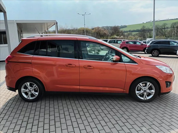 Ford Grand C-MAX 2,0 TDCI,103KW,NAVI,SERVIS, - foto 4