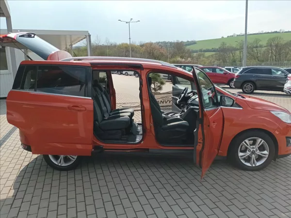 Ford Grand C-MAX 2,0 TDCI,103KW,NAVI,SERVIS, - foto 9